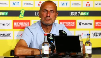 Michel Der Zakarian déçu après la lourde défaite de Nantes : « J&rsquo;irai à la retraite »