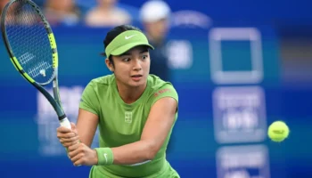 Alexandra Eala affronte Jessica Pegula en finale après avoir battu Naomi Osaka