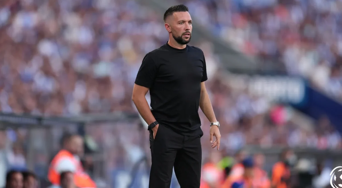 Francesco-Farioli.jpg EM DIRETO: Francesco Farioli antevê o FC Porto x Arouca