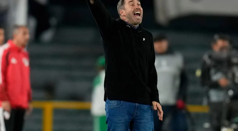 Coudet exprime sa colère envers Borré après le match nul de River en Copa Sudamericana