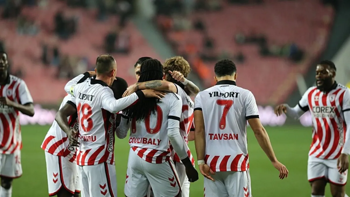 Samsunspor sahasında kazanarak sezonu sonlandırdı