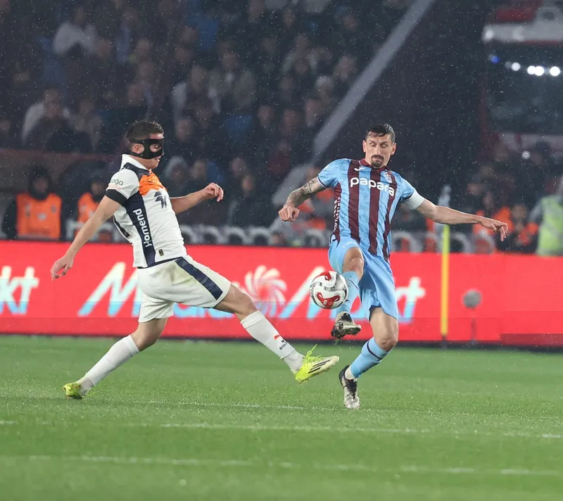Trabzonspor - Başakşehir maçı ne zaman, saat kaçta, hangi kanalda? - 2