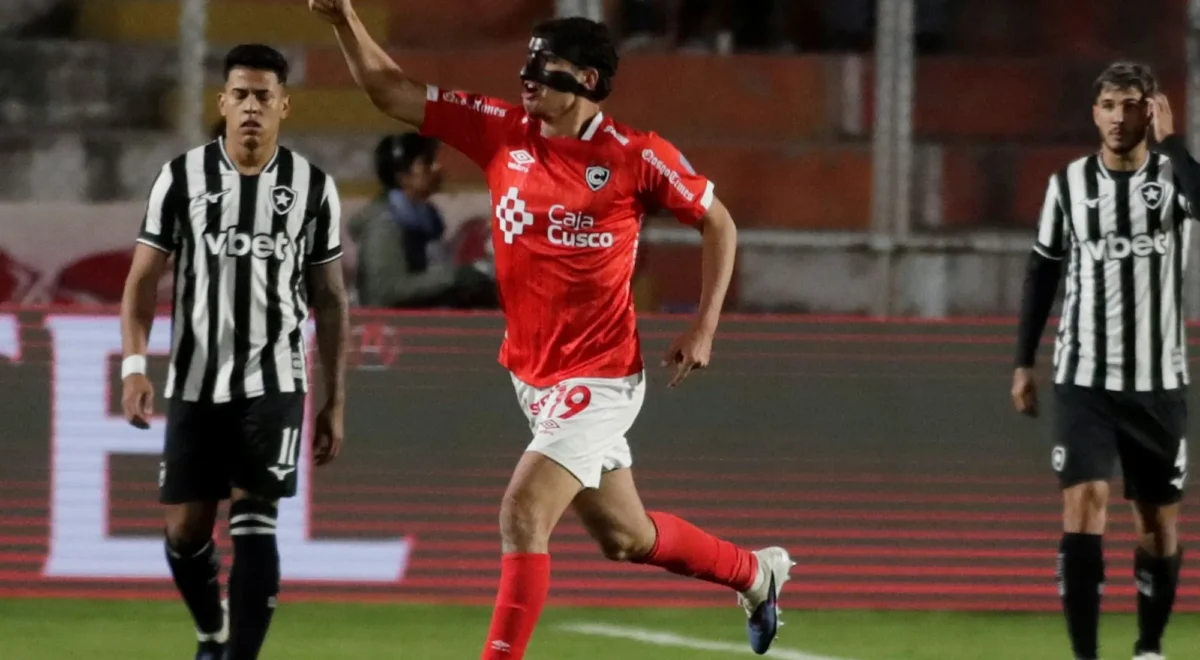 JKyuz6wEE_2000x1500__1.jpg Histórico: Cienciano goleó 6 a 1 a Botafogo