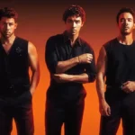 Les Jonas Brothers annoncent une nouvelle date, Valli dément sa retraite, Blige reporte des concerts