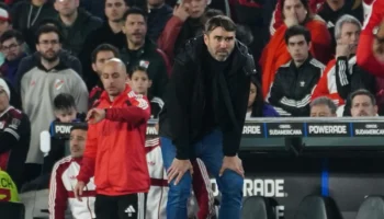 Réaction de Coudet et du Monumental après l&rsquo;élimination de River en Sudamericana