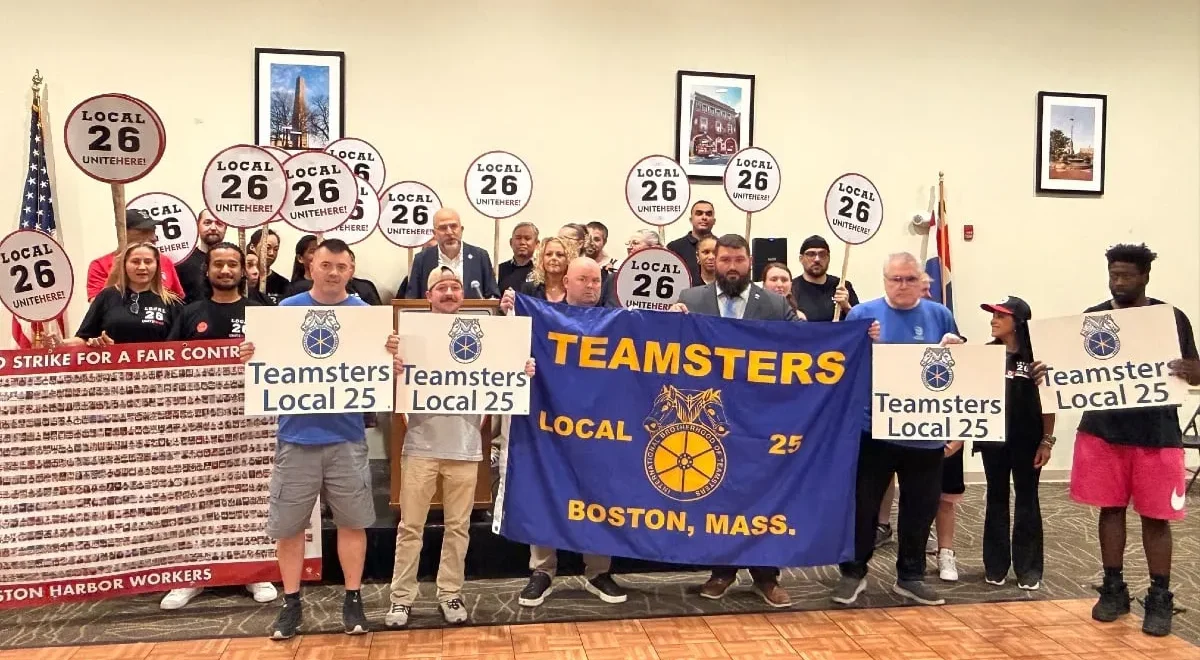 Local-25-UNITE-26-Encore-Strike-vote.jpg ‘Five-Star Service on Hampton Inn Contract’: Encore Boston Harbor Workers Authorize Strike