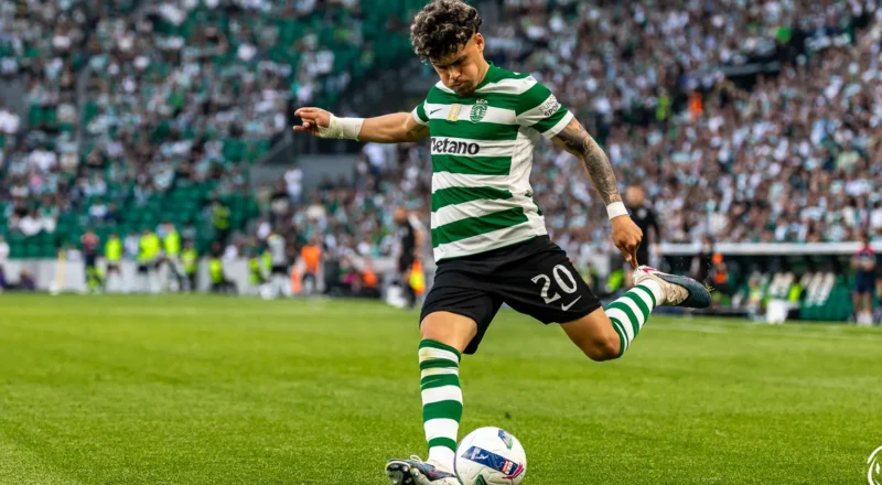 Maxi Araújo de retour dans le onze de départ, Fotis Ioannidis confirmé en attaque