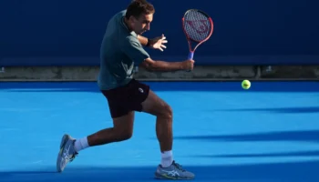 Dani Mérida réalise une remontée spectaculaire face à Marin Cilic
