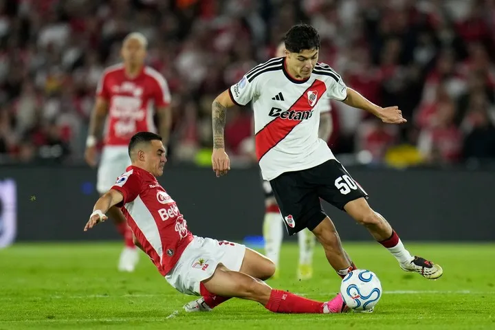 Independiente Santa Fe mereció más en la ida (AP)
