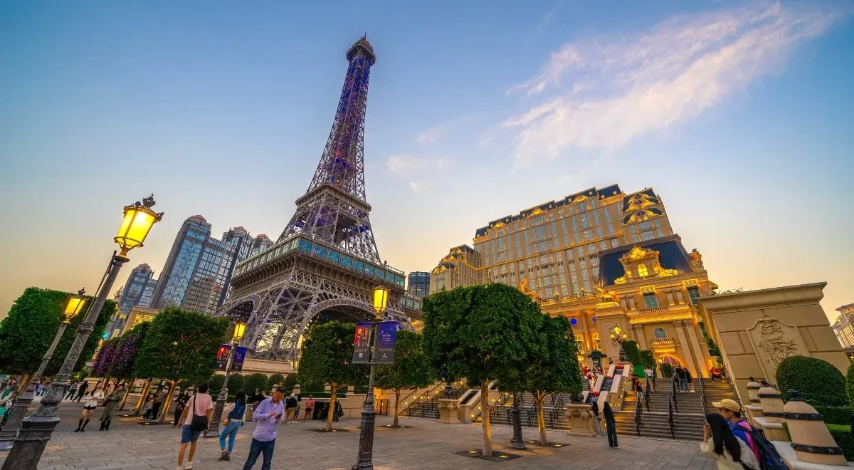 shutterstock_2406500687.jpg Macau Casinos Positioned for Post-World Cup Rebound as Gaming Demand Recovers