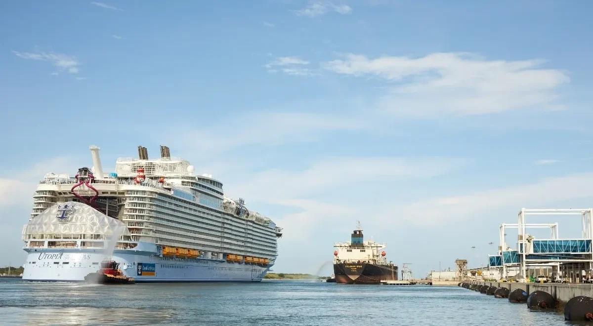 shutterstock_25024504272.jpg Royal Caribbean Sets Sail on Mobile Lottery Game Aboard Select Cruises