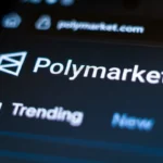 Polymarket teste les paris combinés avant la saison de football 2026