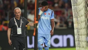 Noah Saviolo se blesse lors du match contre Amedspor