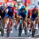 Vuelta a España : Bastien Tronchon remporte la dixième étape dans un final chaotique