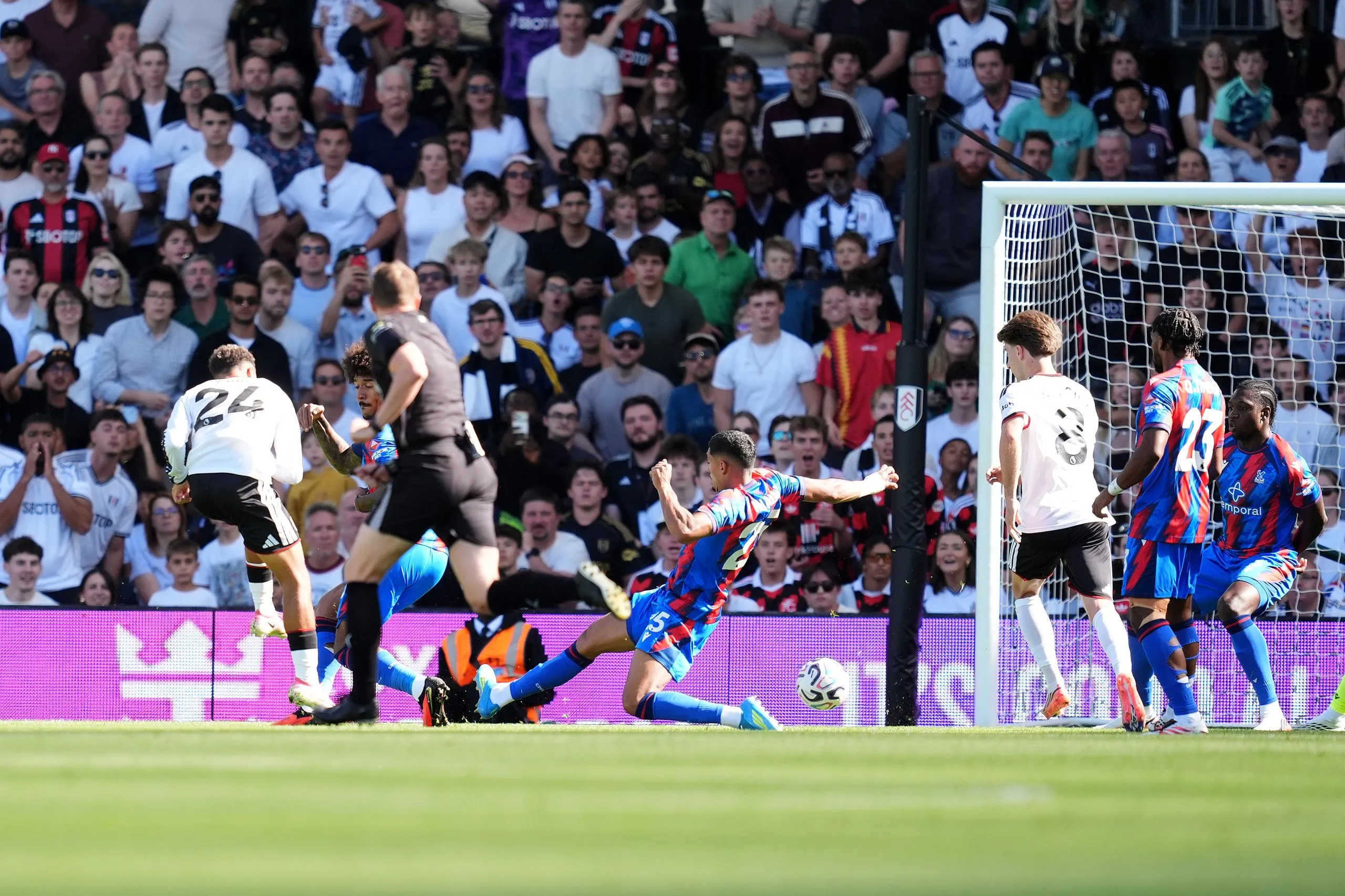 Josh King scores for Fulham