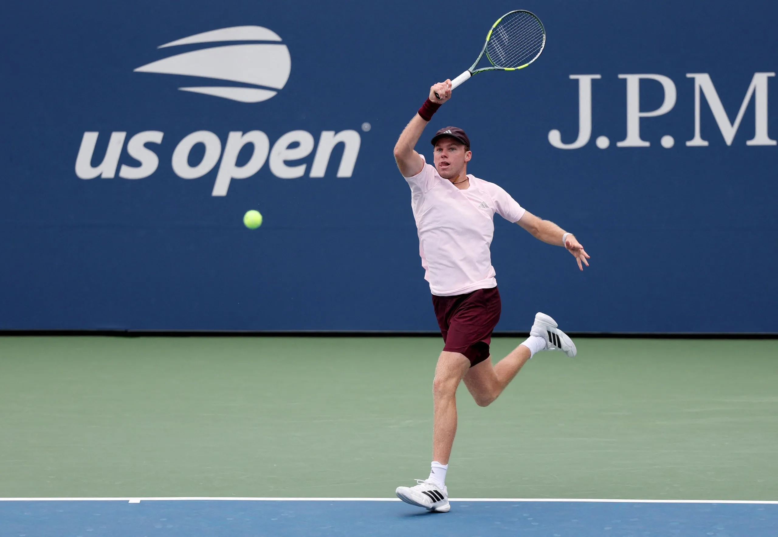 Alex Michelsen fires off a forehand during his victory over Brandon Nakashima.