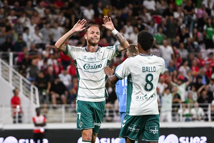 81505.jpg Première balle de break pour les Verts : face à Montpellier, Saint-Étienne peut déjà s'échapper en tête de la Ligue 2