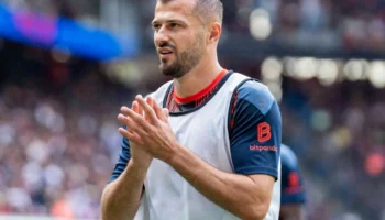Albian Ajeti quitte le FC Bâle dans une grande émotion