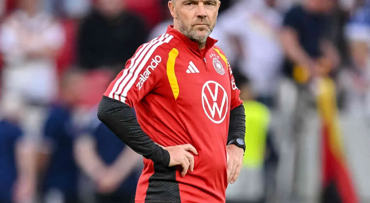 Alfred-Schreuder-Imago-1200.webp Lichtsteiner-Nachfolge: Zwei Namen werden beim FCB gehandelt