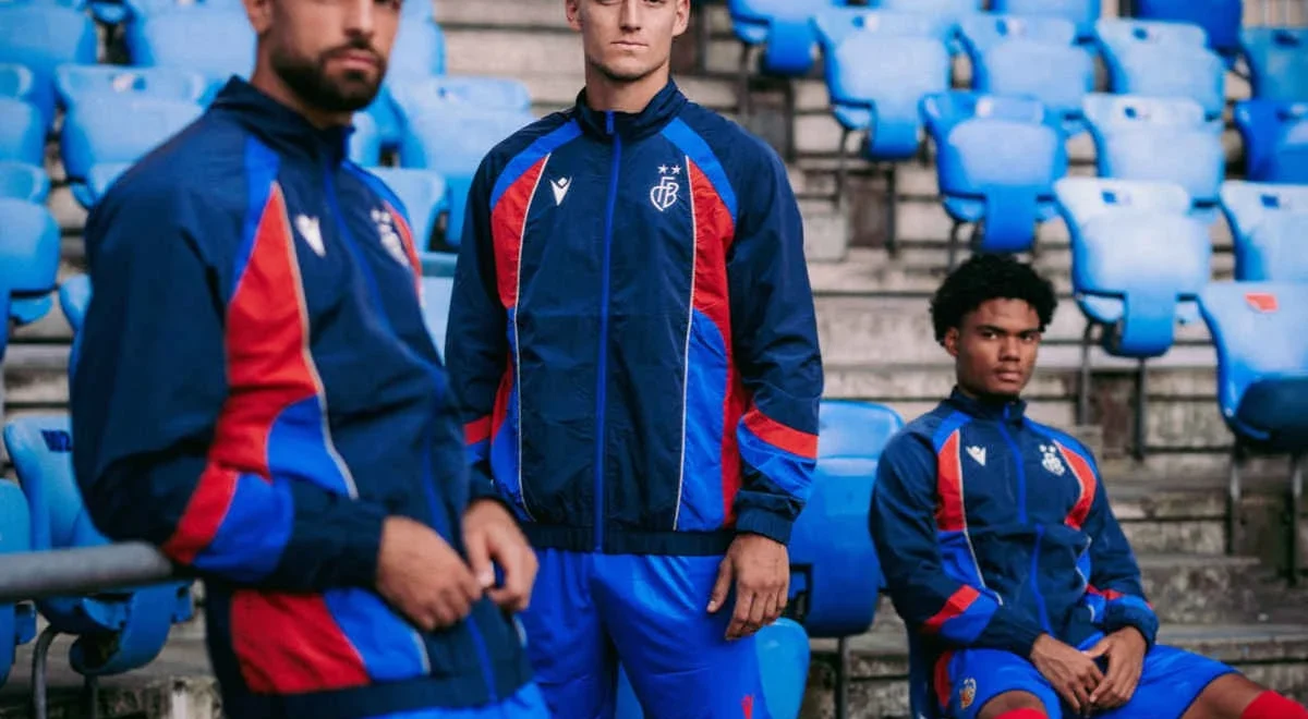 FC-Basel-Matchjacke-1200.webp Der FC Basel verkauft seinen Fans eine besondere Jacke der Spieler