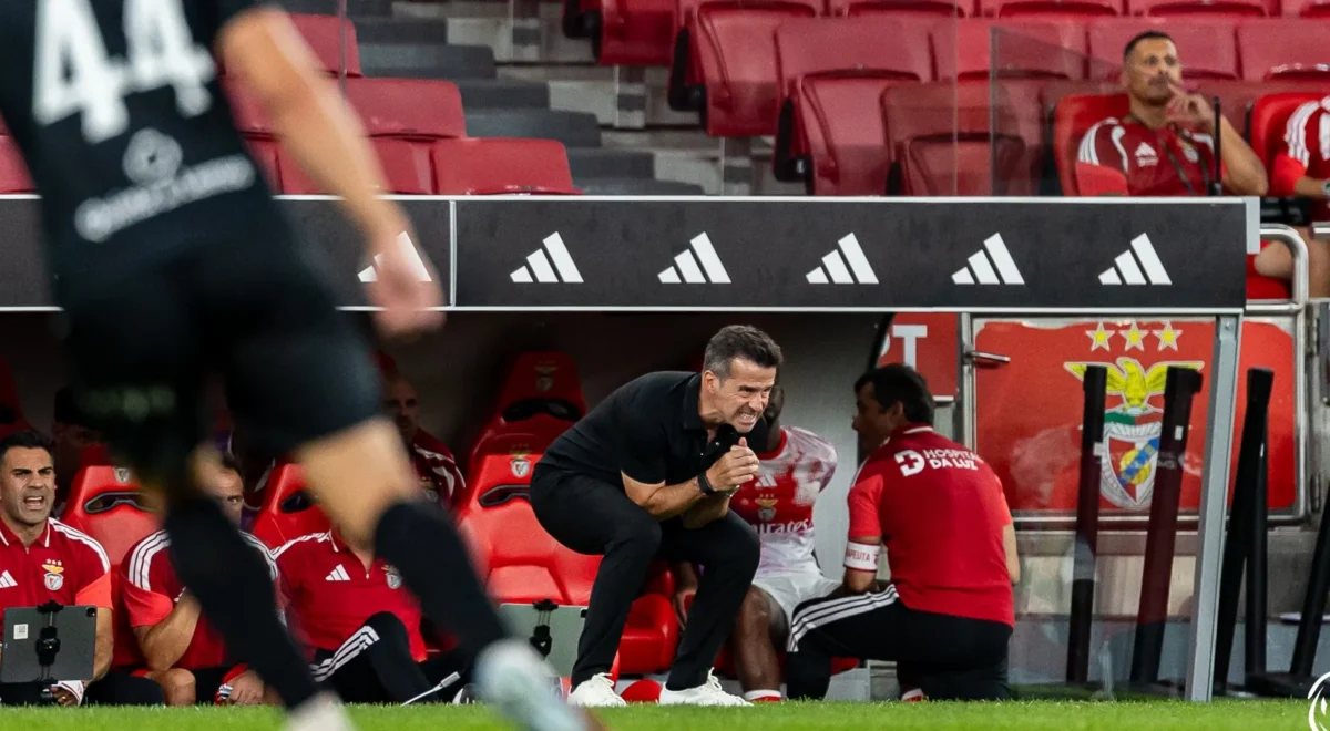 Marco-Silva-Benfica.jpg Marco Silva lança Marítimo x Benfica e antevê estádio difícil: «Ambiente a favor da equipa, como tem de ser e é normal»
