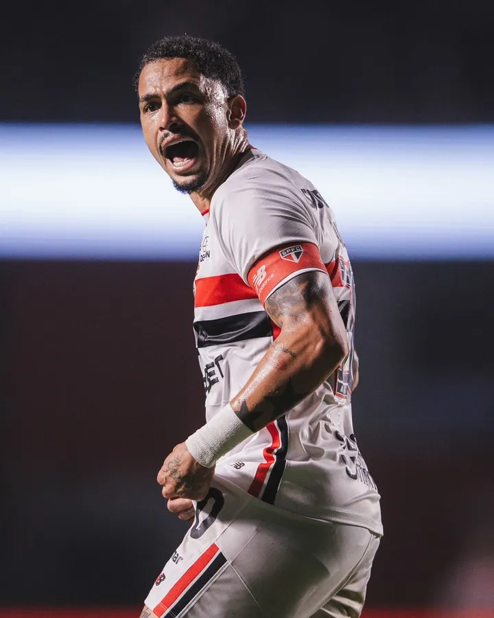 Luciano Neves, goleador de San Pablo
