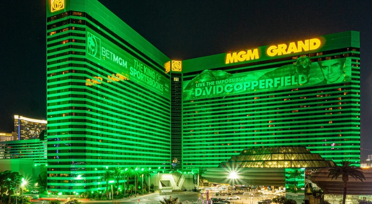 shutterstock_2472110307-2.webp Woman Sues MGM Grand Over Alleged Assault During Massage