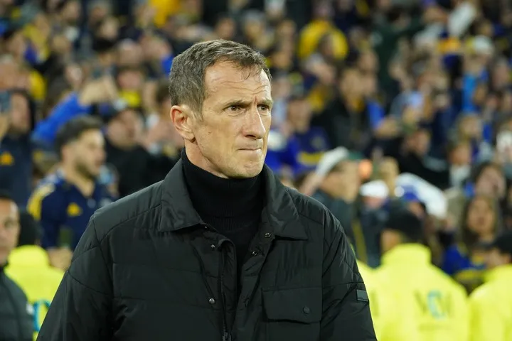 Arruabarrena define el once (Foto Juano Tesone)
